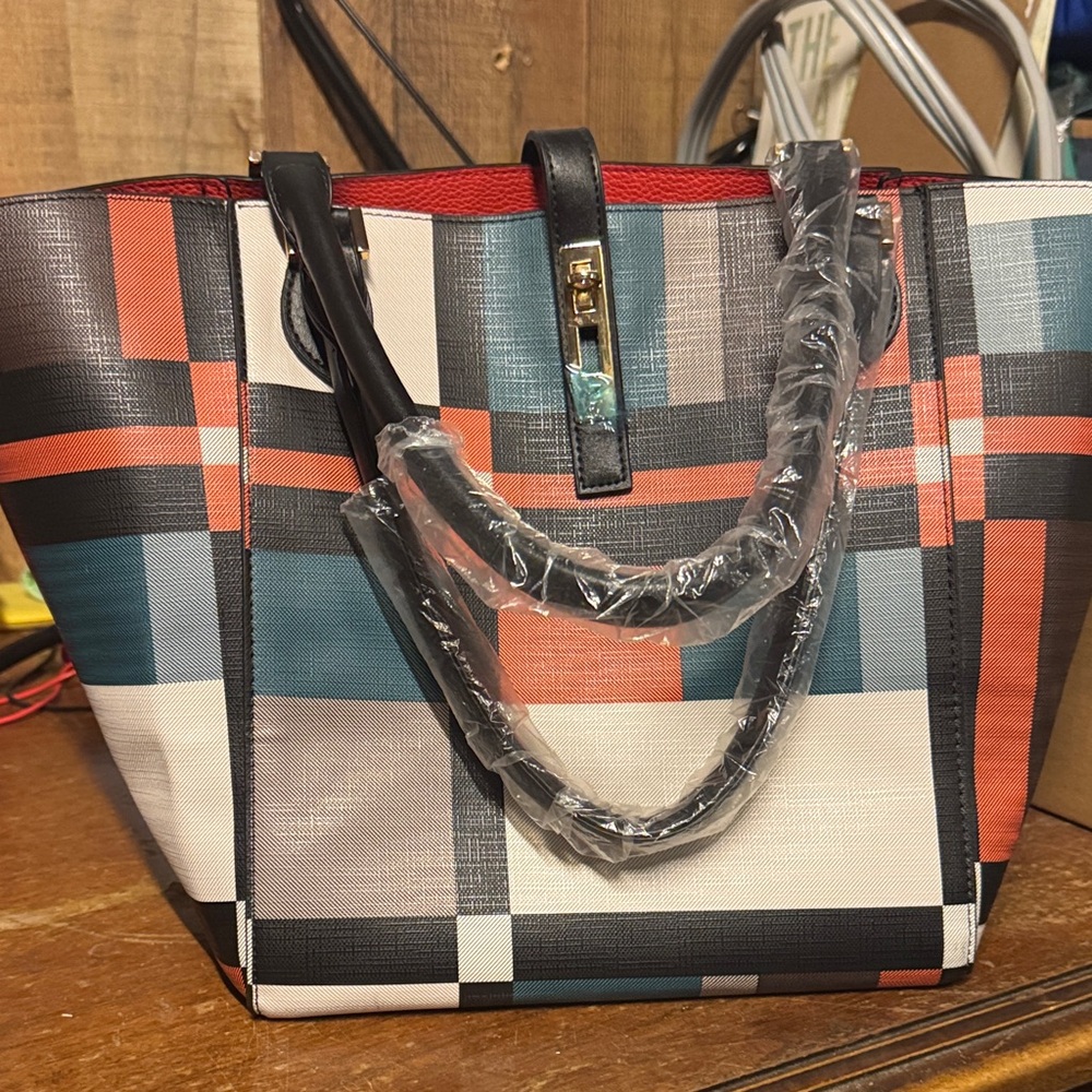 Plaid Pattern Tote Bag in Teal, Coral & Black